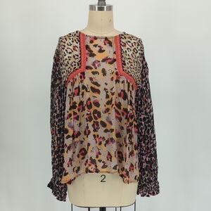30043 Anthropologie Bl^nk Mixed Animal Print Blouse Gray Black size XSP bohemian